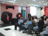 Revista PRODUCCION: Firestone presentó sus nuevos neumáticos agrícolas en Tucumán